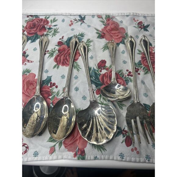 Vintage International Silver Co Silver Plated 11 PC Serving Set - Picture 4 of 7